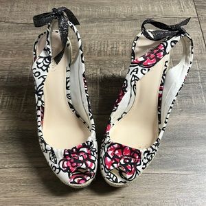 Coach Maritza Poppy Flower Wedge 8.5